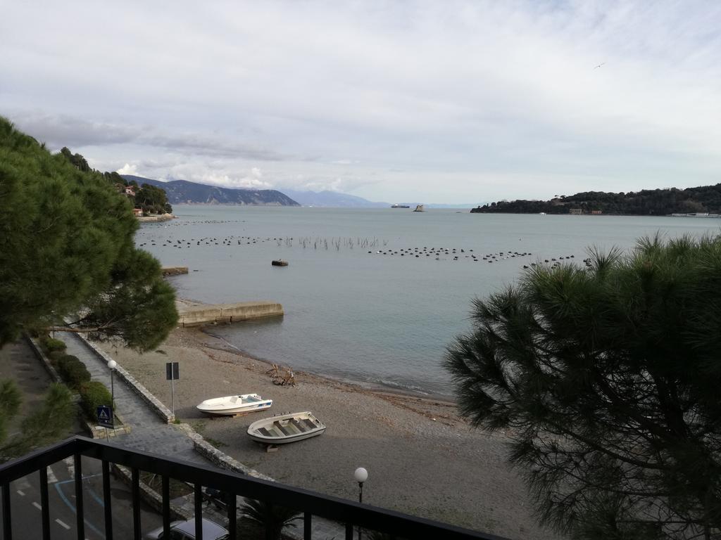 Olivo Apartment With Sea View Porto Venere Buitenkant foto
